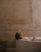 Peaceful bath ritual inspired by Ginger & Me Happy Bath Salts for relaxation and self-care