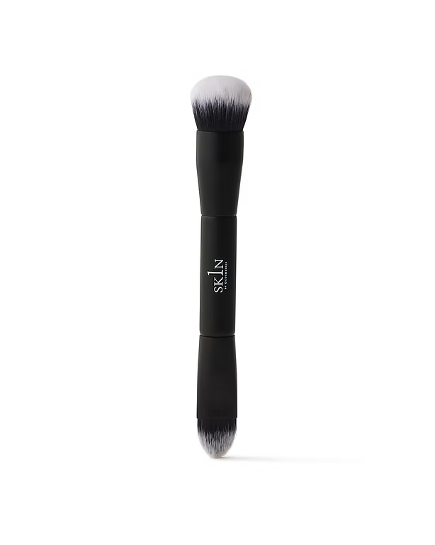 O Cosmedics 1SKIN The Ultimate Brush black dual-ended makeup brush with precision and fluffy bristles for seamless blending.